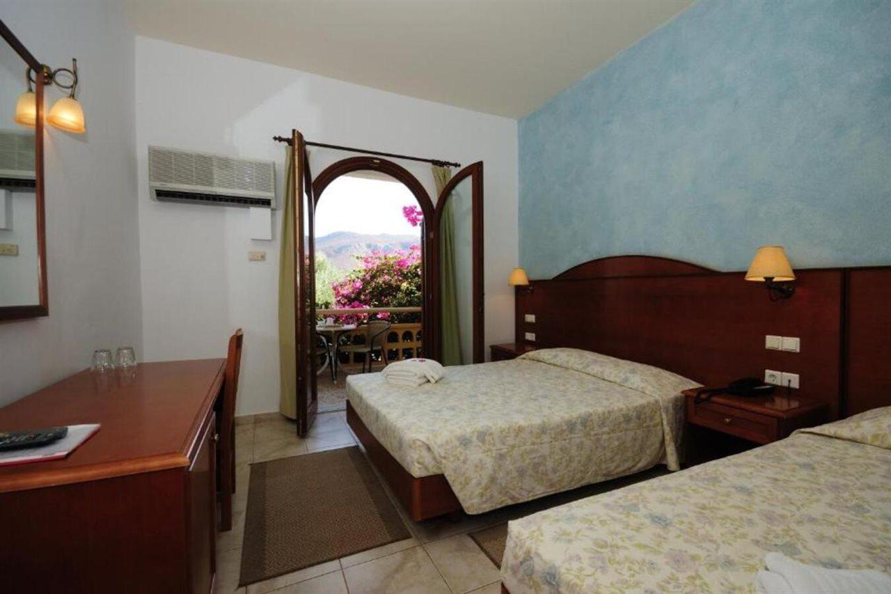 Hotel Marina Village Sitia  Exteriör bild