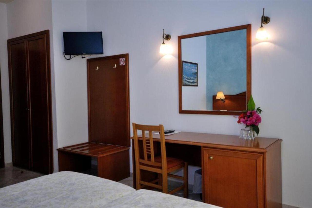 Hotel Marina Village Sitia  Exteriör bild